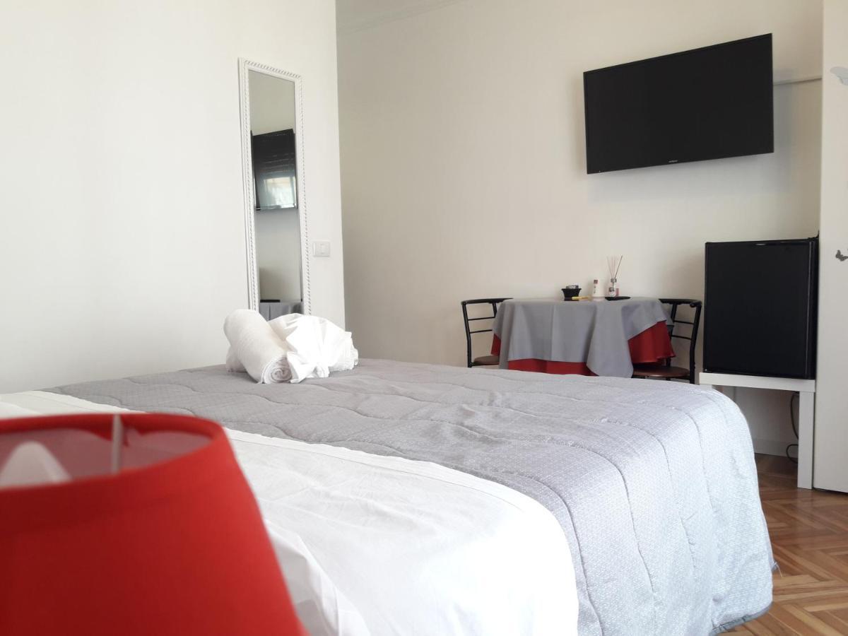 Affittacamere L'Orchidea Ventimiglia Ngoại thất bức ảnh