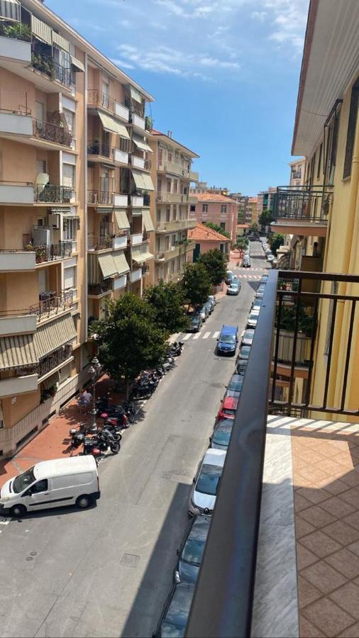 Affittacamere L'Orchidea Ventimiglia Ngoại thất bức ảnh